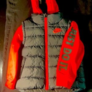 Nike toddler size 2 jacket. Used. In Great Condition.